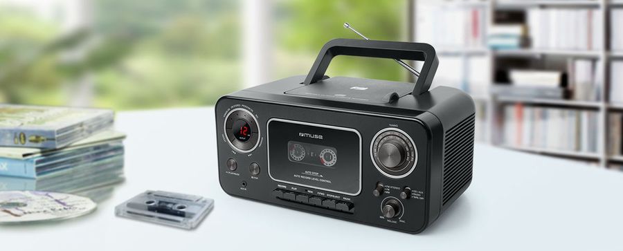 radio-cassette Muse M-182