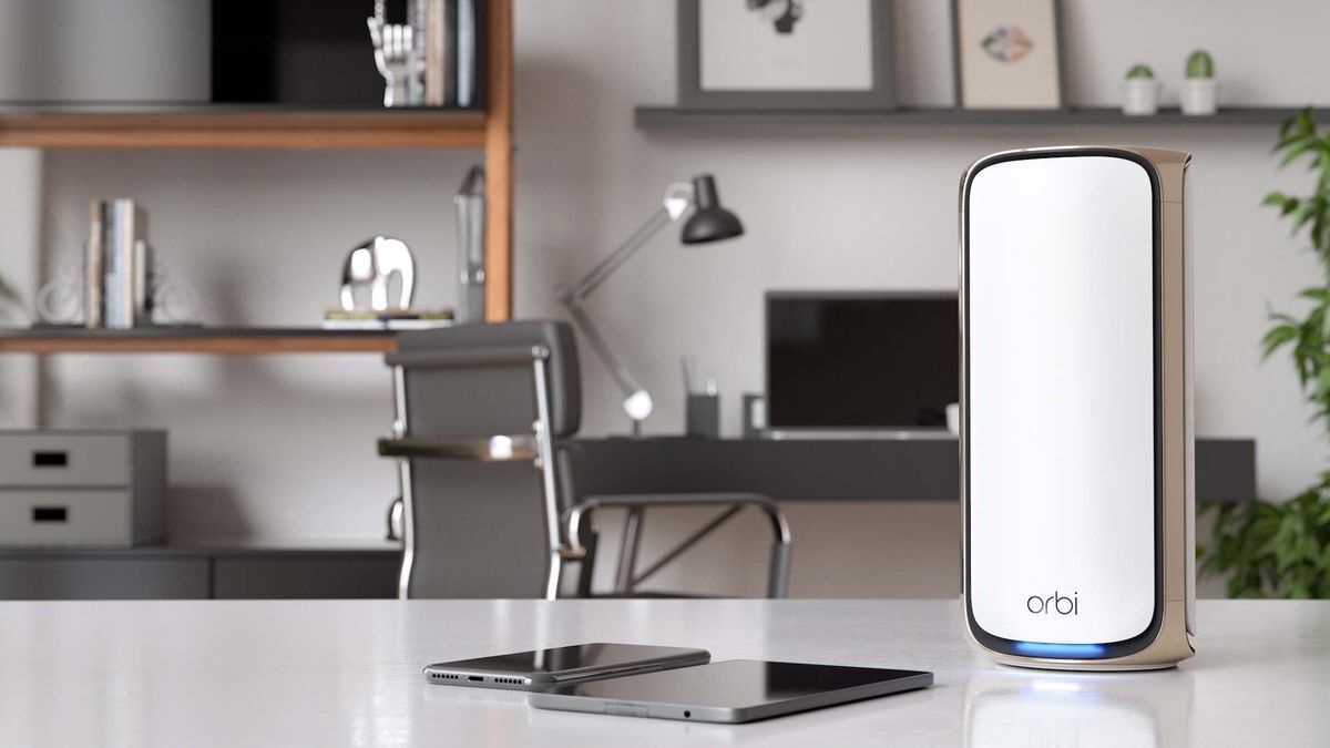 Netgear Orbi RBE971 Netgear Orbi RBE971