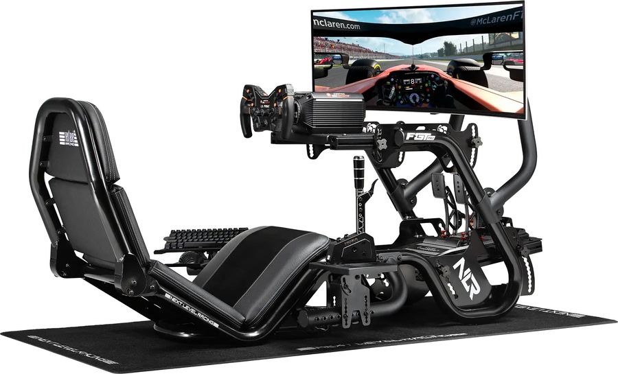 Cockpit de simulation Next Level Racing F-GT Pro Formula and GT Racing avec structure renforc&eacute;e et positions de conduite F1 et GT.