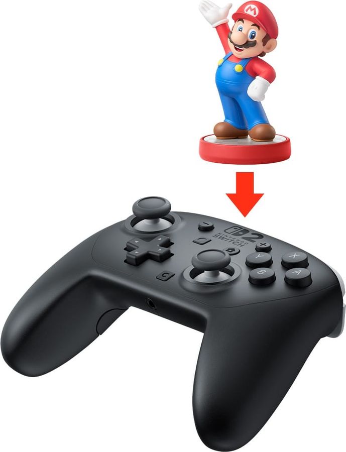 Grâce à la puce NFC intégrée, la manette Pro Nintendo Switch 2 détecte automatiquement les figurines amiibo compatibles. La manette Pro Nintendo Switch 2 intègre la technologie NFC, permettant la reconnaissance de toutes les figurines amiibo.