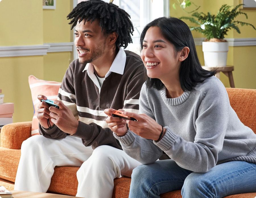 Parfaits pour le jeu en local, les Joy-Con 2 peuvent &ecirc;tre utilis&eacute;s s&eacute;par&eacute;ment, chacun fonctionnant comme une manette autonome.