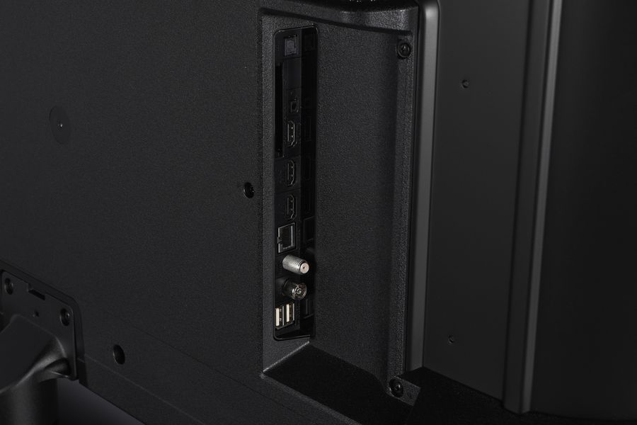  Téléviseur Panasonic TV-43W85BEZ avec HDMI 2.1, Bluetooth et compatibilité Apple AirPlay 2 et HomeKit.