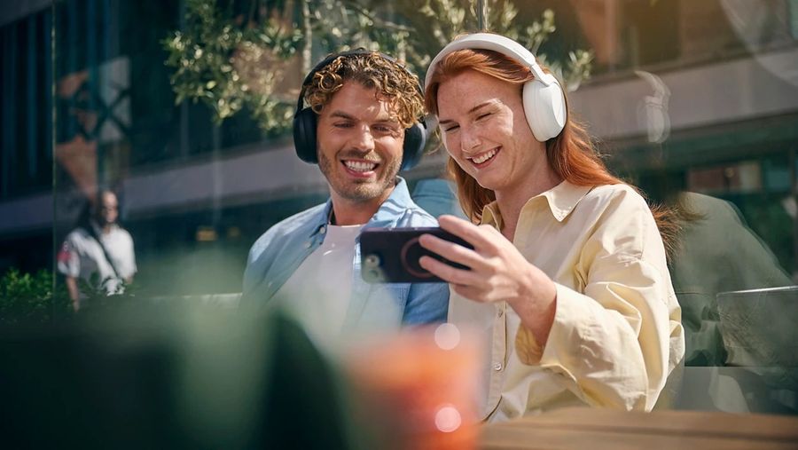 mise en situation auracast Philips TAH8000