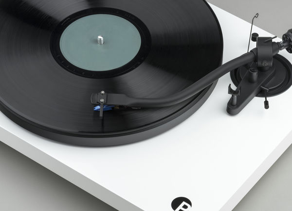 Bras platine Pro-Ject Debut III S Audiophile