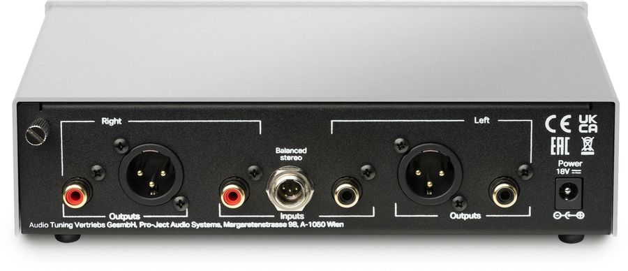 Pré-ampli phono Pro-Ject Phono Box S3 : connectique XLR