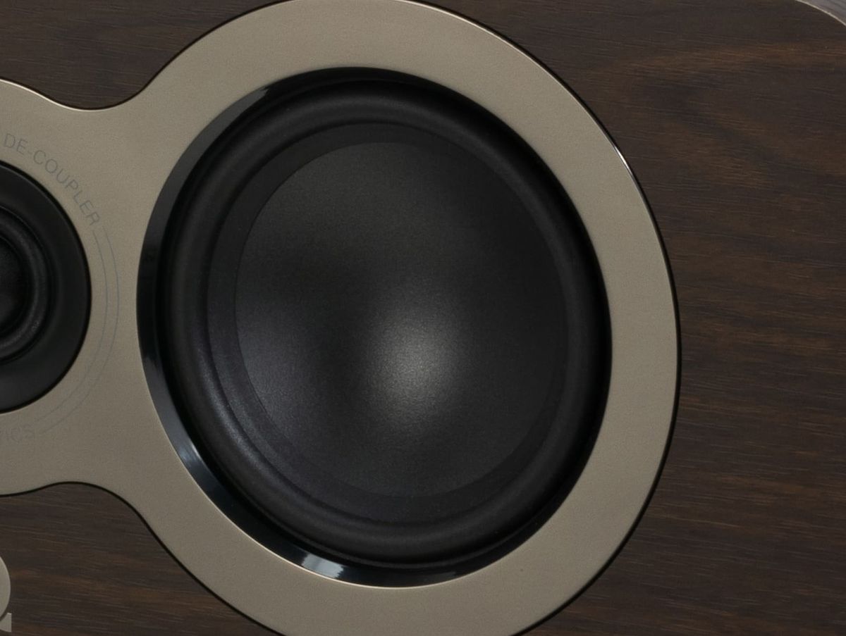 Haut-parleur de l'enceinte centrale Q Acoustics 3090C