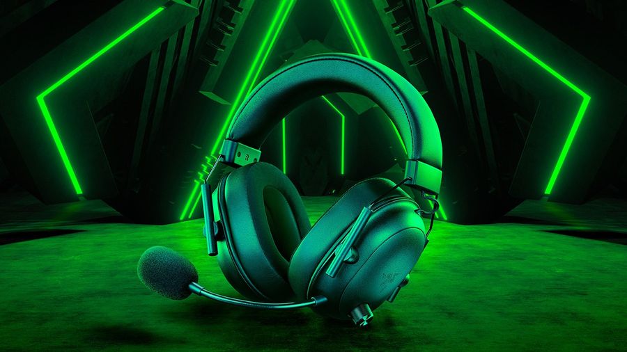Le micro-casque gamer Razer BlackShark V2 HyperSpeed offre une connectivité Bluetooth, 2,4 GHz et USB.