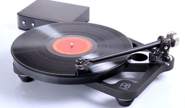 Rega Planar 8 + Neo PSU MKII (sans cellule) : Mise en situation