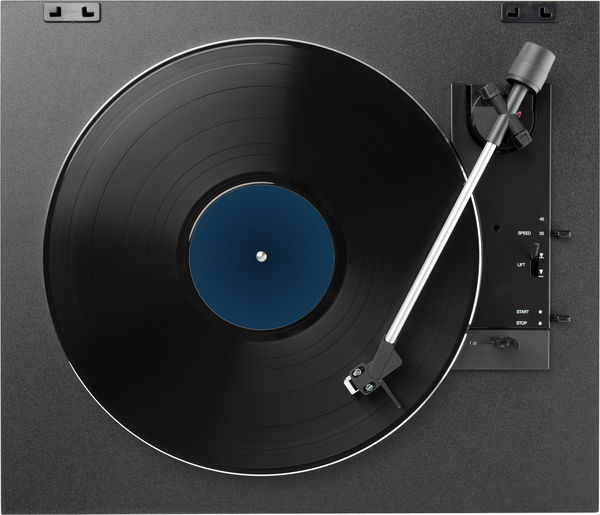 Rekkord Audio F100 dessus