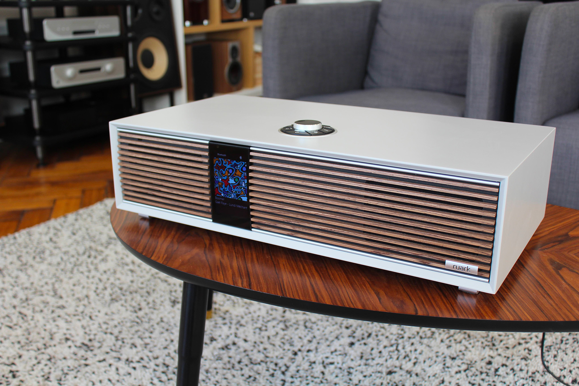 Enceinte connectée design 