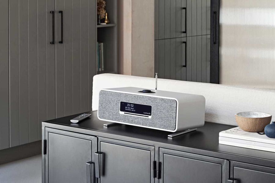Enceinte connectée Ruark Audio R3 S : mise en situation