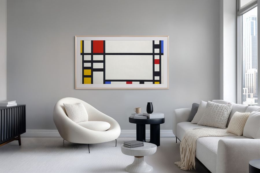 TV Samsung The Frame Pro TQ65LS03HW avec dalle Neo QLED Mini LED 4K, &eacute;cran antireflet et design The Frame pour une int&eacute;gration &eacute;l&eacute;gante dans le salon.