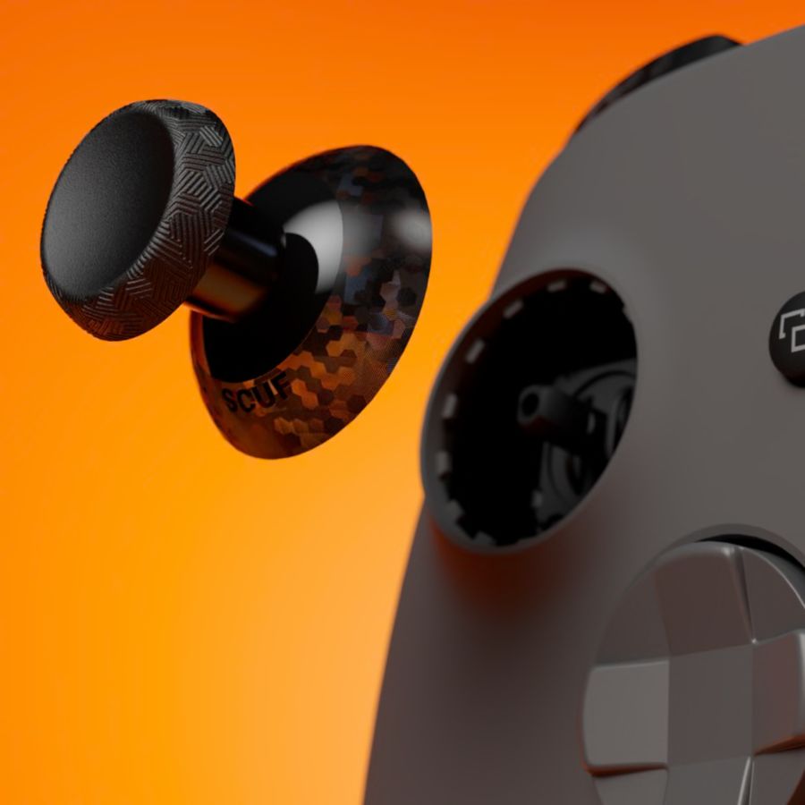 Joysticks interchangeables et fa&ccedil;ade magn&eacute;tique de la Scuf Envision Wired