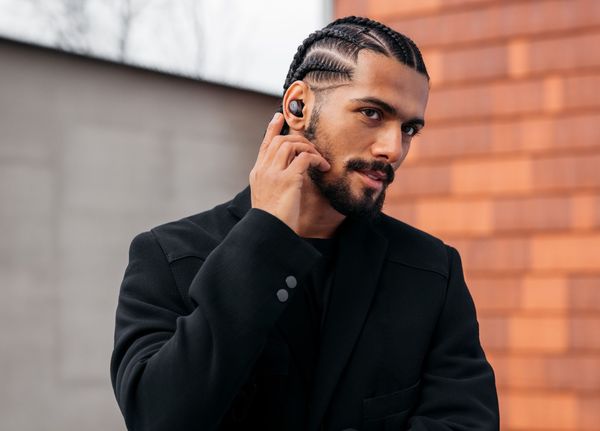 Écouteurs True Wireless Sennheiser Momentum True Wireless 4 Écouteurs True Wireless Sennheiser Momentum True Wireless 4 : mise en situation