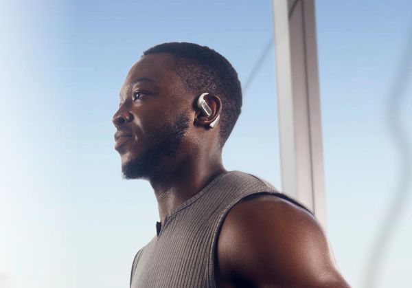 écouteurs ouverts à crochet OpenFit Pro 