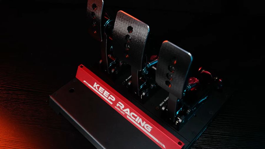 Simagic P1000 p&eacute;dalier 3 p&eacute;dales haut de gamme pour simulation automobile avec r&eacute;glages personnalisables