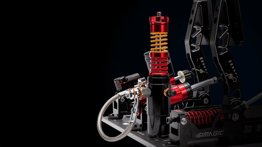 P&eacute;dale de frein hydraulique Simagic P2000 avec cylindre 1:1 et pr&eacute;cision &eacute;lev&eacute;e