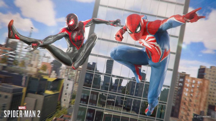 Dans Marvel’s Spider-Man 2, Miles Morales et Peter Parker ont tous les deux leur style !