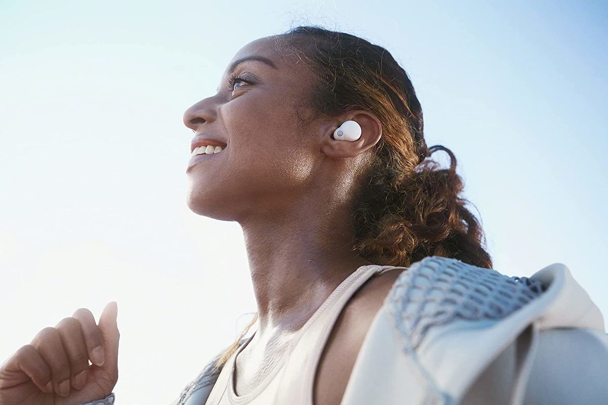 Mise en situation sport écouteurs True Wireless Sony LinkBuds WF-LS900N 