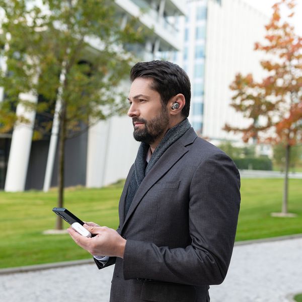 Écouteurs Technics EAH AZ-100 : mise en situation