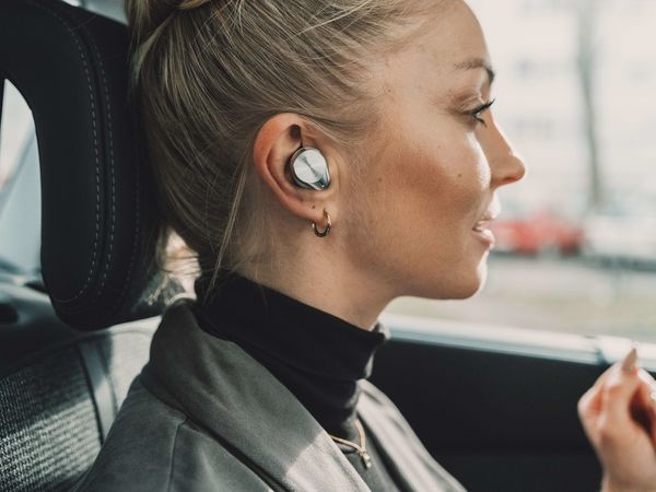 Écouteurs sans fil Technics EAH-AZ80 Écouteurs sans fil Technics EAH-AZ80 : mise en situation