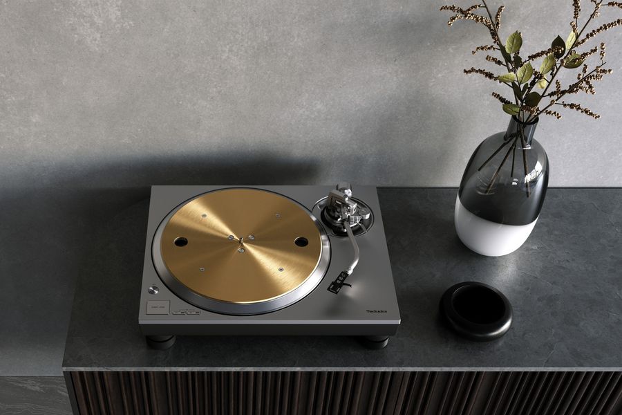 Mise en situation Technics SL-1300G Mise en situation Technics SL-1300G