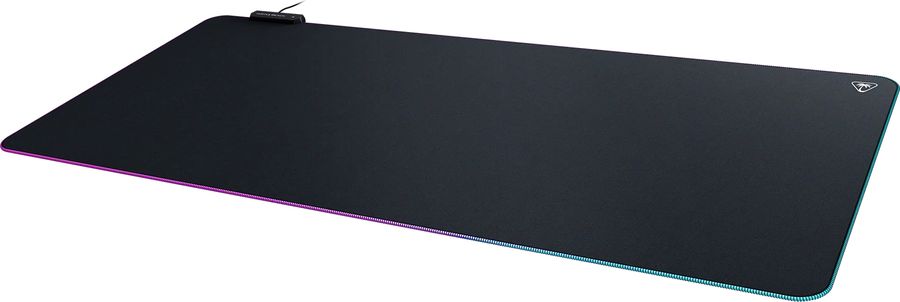 Au format XXL, le tapis de souris LED Turtle Beach Sense AIMO XXL offre une très grande surface pour des mouvement de souris amples.