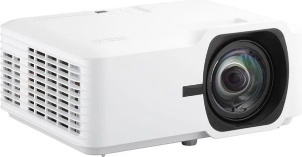 Vid&eacute;oprojecteur professionnel ViewSonic LS711HD Full HD laser &agrave; focale courte projetant une grande image lumineuse pour les salles de r&eacute;union, de formation et les espaces publics.