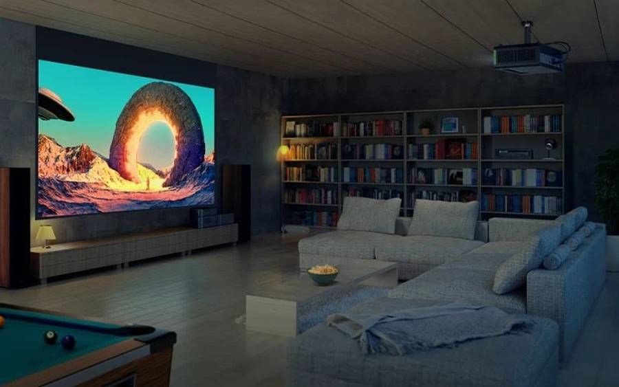 Vidéoprojecteur ViewSonic X1-4KB Pro avec puce DMD 0.65" offrant une image 4K HDR lumineuse et détaillée.