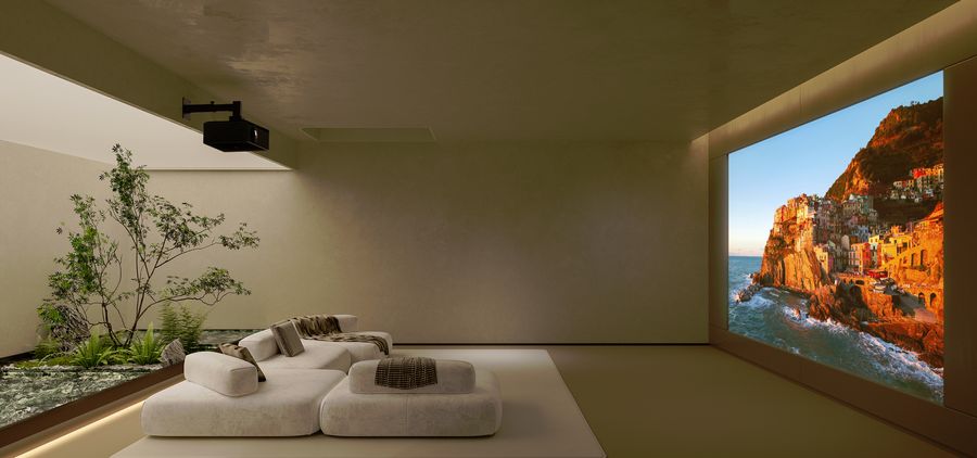 Support de projecteur Xgimi pour projecteur Xgimi Titan mont&eacute; au plafond dans un salon avec projection murale.