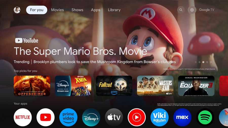 L’écran d’accueil Google TV s’affiche via le mini projecteur Xming Page Two compatible avec les principales plateformes de streaming.