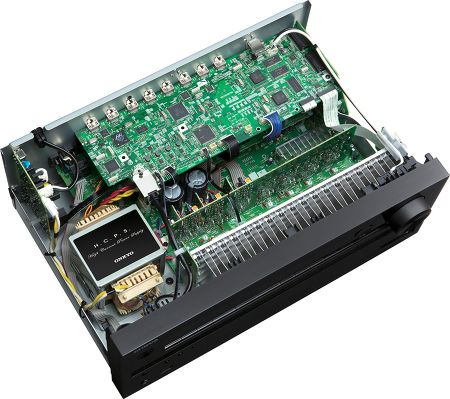 Onkyo TX-NR636 vue int&eacute;rieure