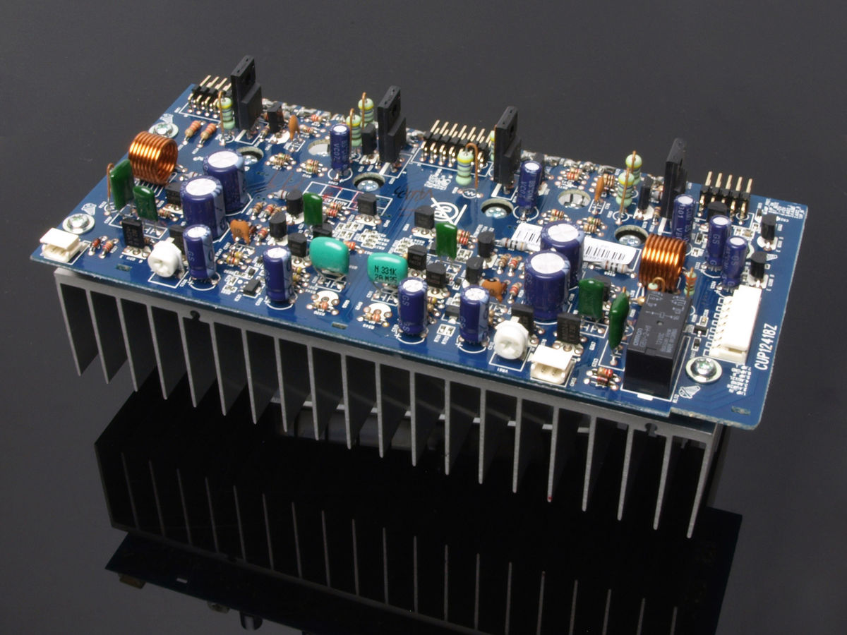 Teac NP-H750 Noir - Amplis DAC sur Son-Vidéo.com