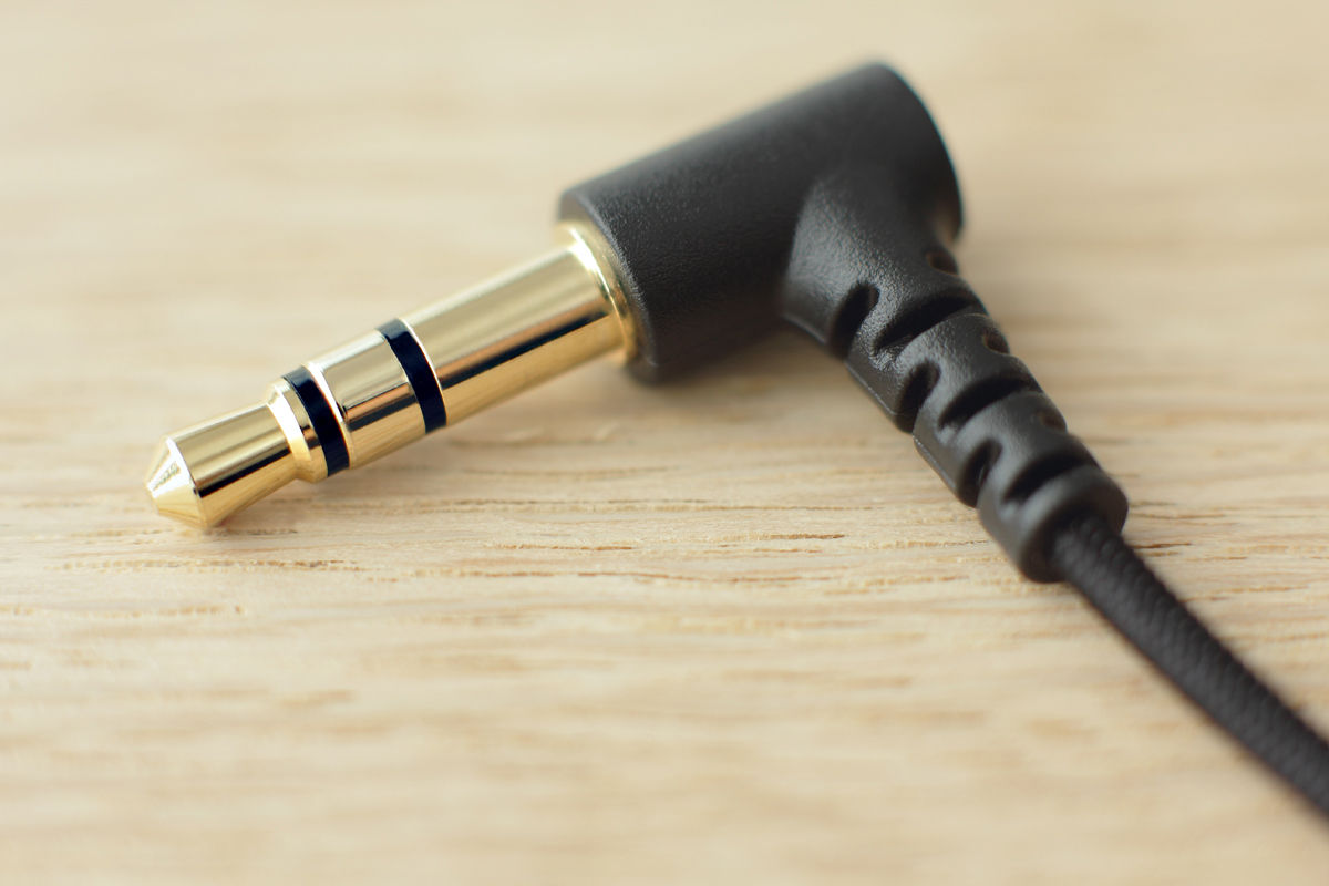 Piano Forte IX Earphones - Final Audio Design - Touch of Modern