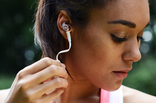 Nuforce BE Sport3 Rose lifestyle