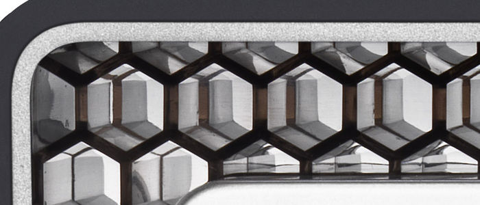 B&W T7 : structure Micro Matrix