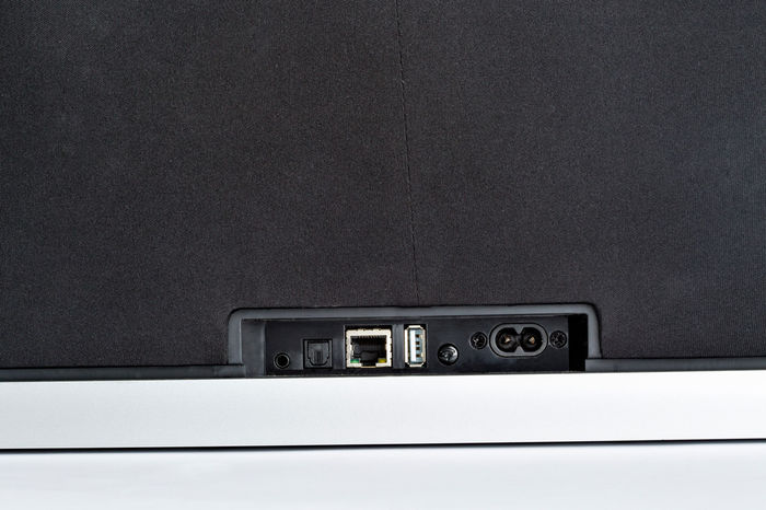 Definitive Technology W9