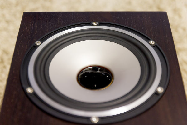 Tannoy Revolution XT6