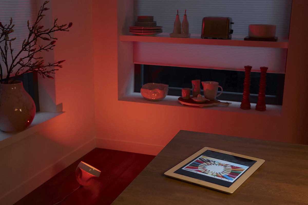Philips Hue Iris Clear Starter