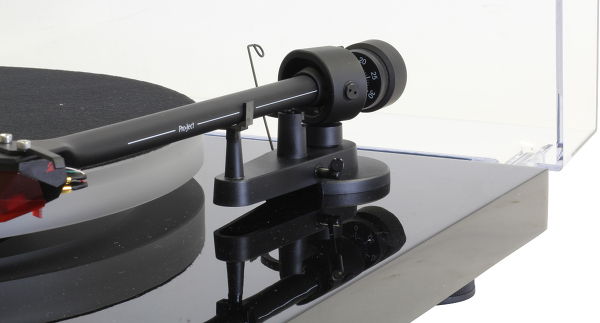 Pro-Ject Debut 3 Esprit DC Inspiration 4