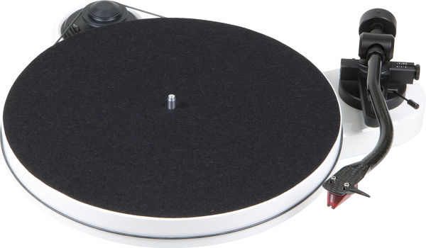 Platine Vinyle Pro-Ject Debut Carbon – Audio Haute Fidélité