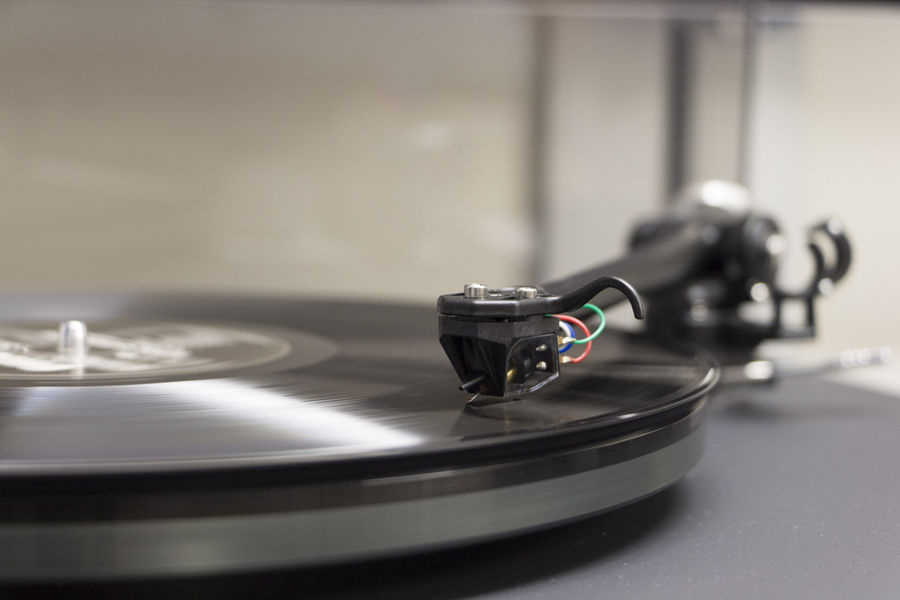 La cellule à bobine mobile Rega Ania est un modèle haut de gamme