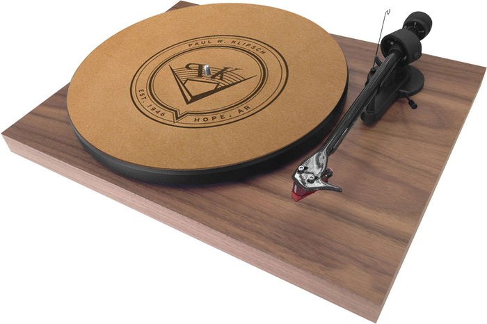 Platine Pro-ject Heritage Debut Carbon (DC) avec couvre plateau Klipsch Cork it