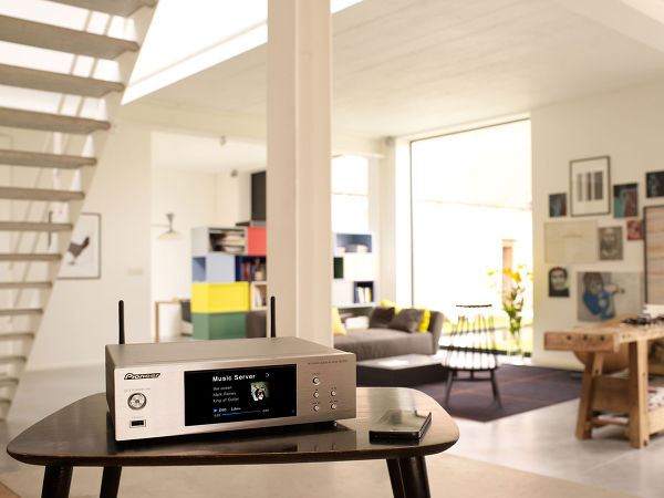 Pioneer N-P01 Pioneer N-P01