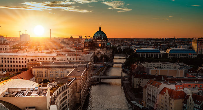 Panasonic TX-40DX700F