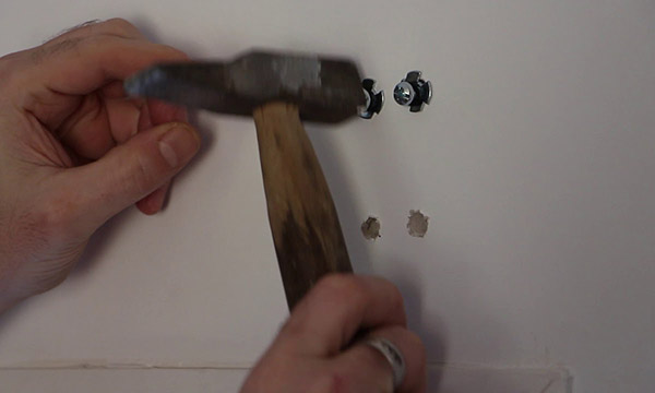 Comment installer un écran de projection motorisé ?