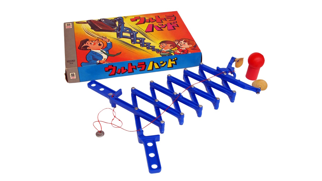 Ultra Hand de Nintendo : le premier jouet &agrave; succ&egrave;s con&ccedil;u par Gunpei Yokoi.