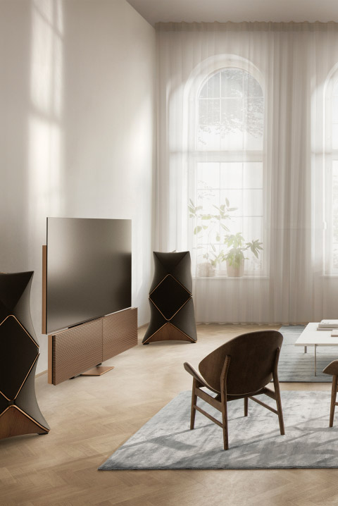 Dotée d’un design sans pareil, l’enceinte Bang&Olufsen Beolab 90 bénéficie d’un coffret principalement constitué d’aluminium, un matériau à la fois noble et durable.