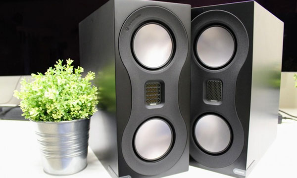                                                                             Test :
                                                                        Monitor Audio Studio
                                