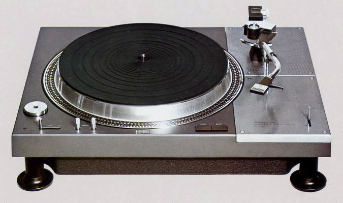 Guide marque Technics : platine vinyle Technics SL-1100 Guide marque Technics : platine vinyle Technics SL-1100